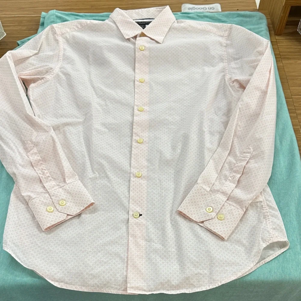 Banana Republic Men's Casual Button Down Shirts - bundle of 7 shirts